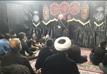تصاویر/ اقامه عزای دهه دوم ماه محرم الحرام در مسجد امام سجاد(ع) بیجار