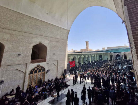 تصاویر آئین عزاداری ۱۳ محرم در مسجد آخوند ملااسماعیل(ره) یزد