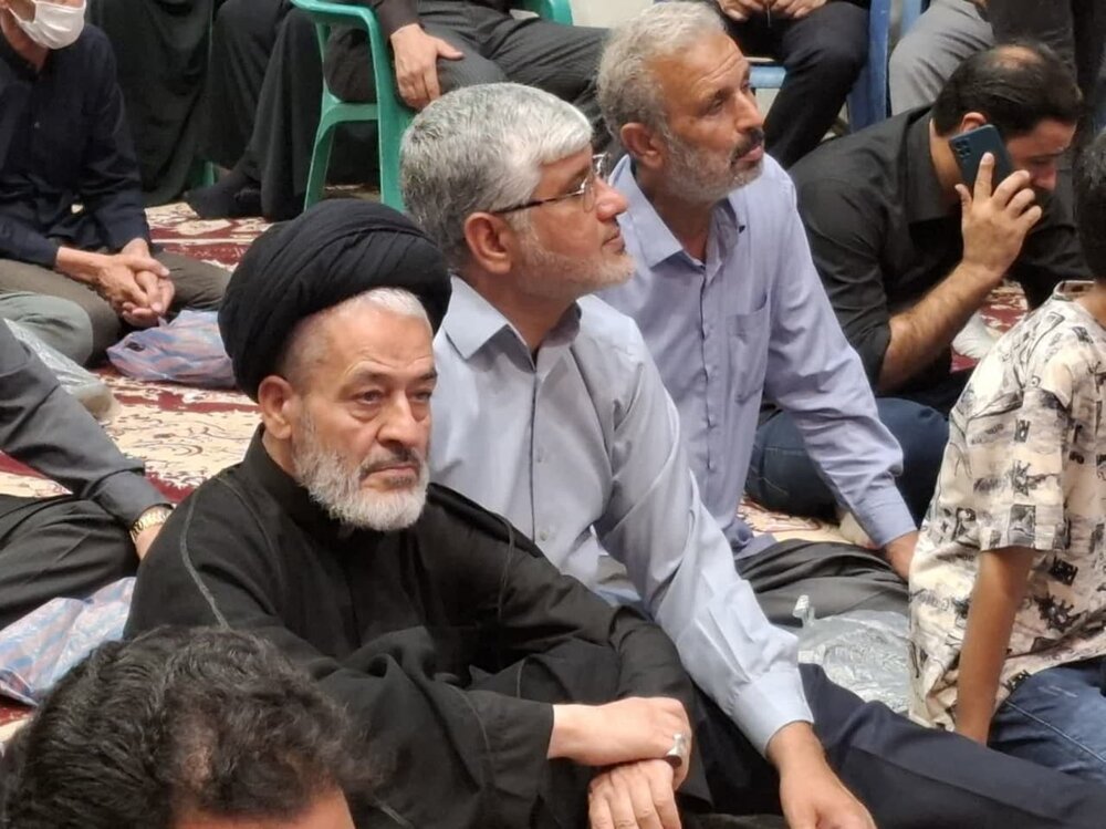 برگزاری مراسم شب سوم عزاداری دهه دوم محرم هیئت رزمندگان اسلام کاشان+عکس