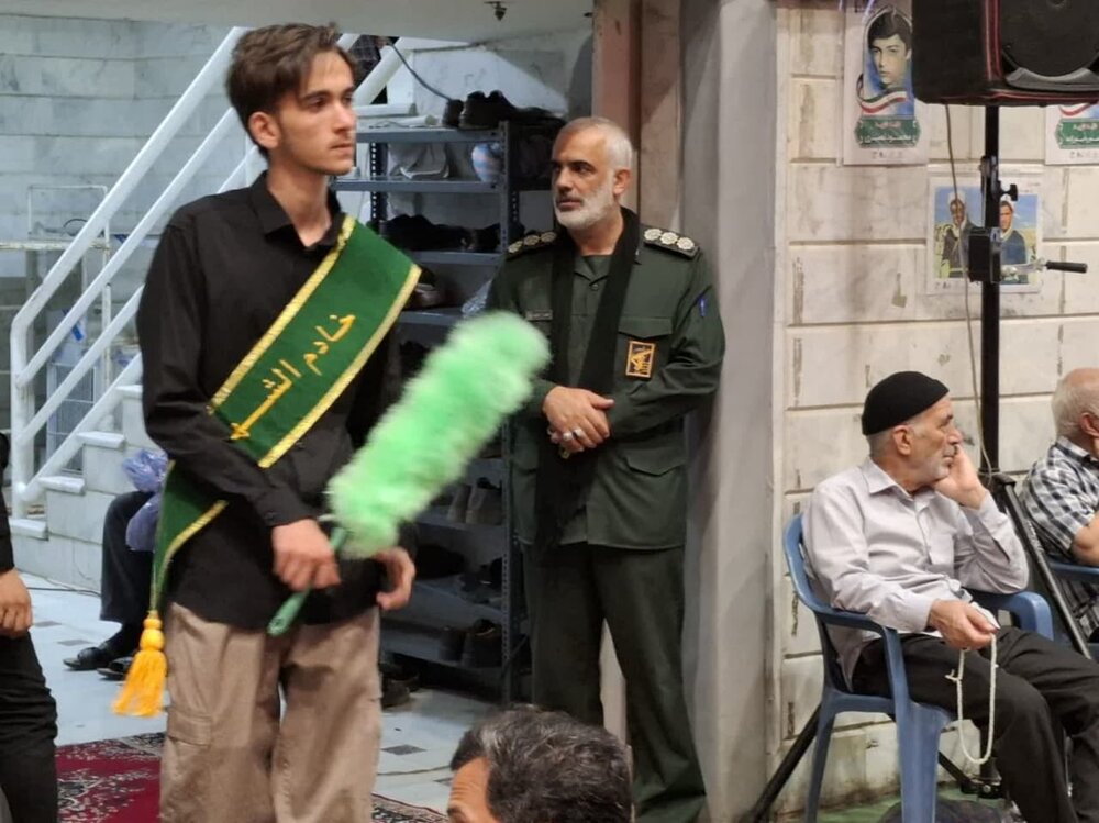 برگزاری مراسم شب سوم عزاداری دهه دوم محرم هیئت رزمندگان اسلام کاشان+عکس