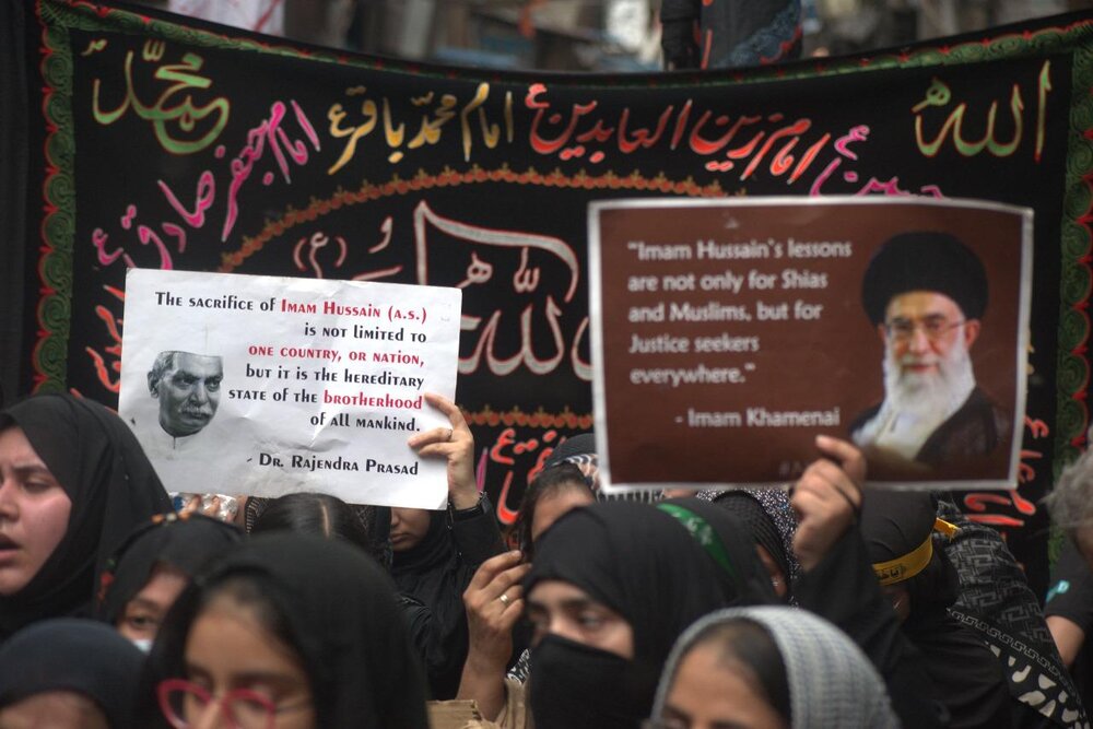 یونیورسٹیوں کے طلباء و طالبات کو تحریکِ کربلا کے مختلف پہلووں پر غور کرنا چاہیے