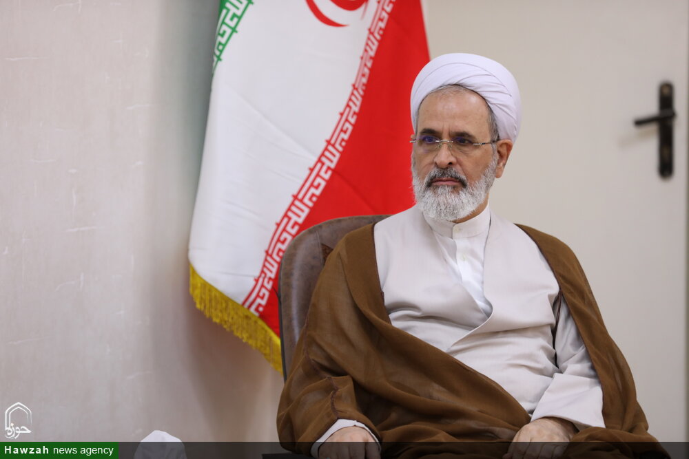 Ayatollah Arafi visits Russia for Eurasia Conference