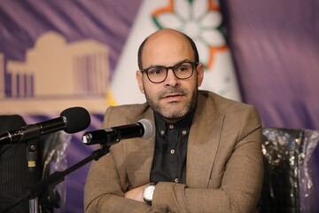 توسعه کتابخانه‌های عمومی و ایجاد فضای فرهیختگی وظیفه شهرداری است