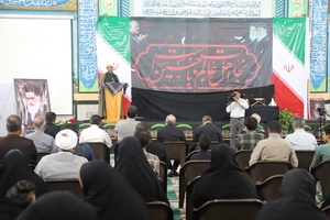 منطق حسینی در عالم بر همه هیاهوها غلبه دارد