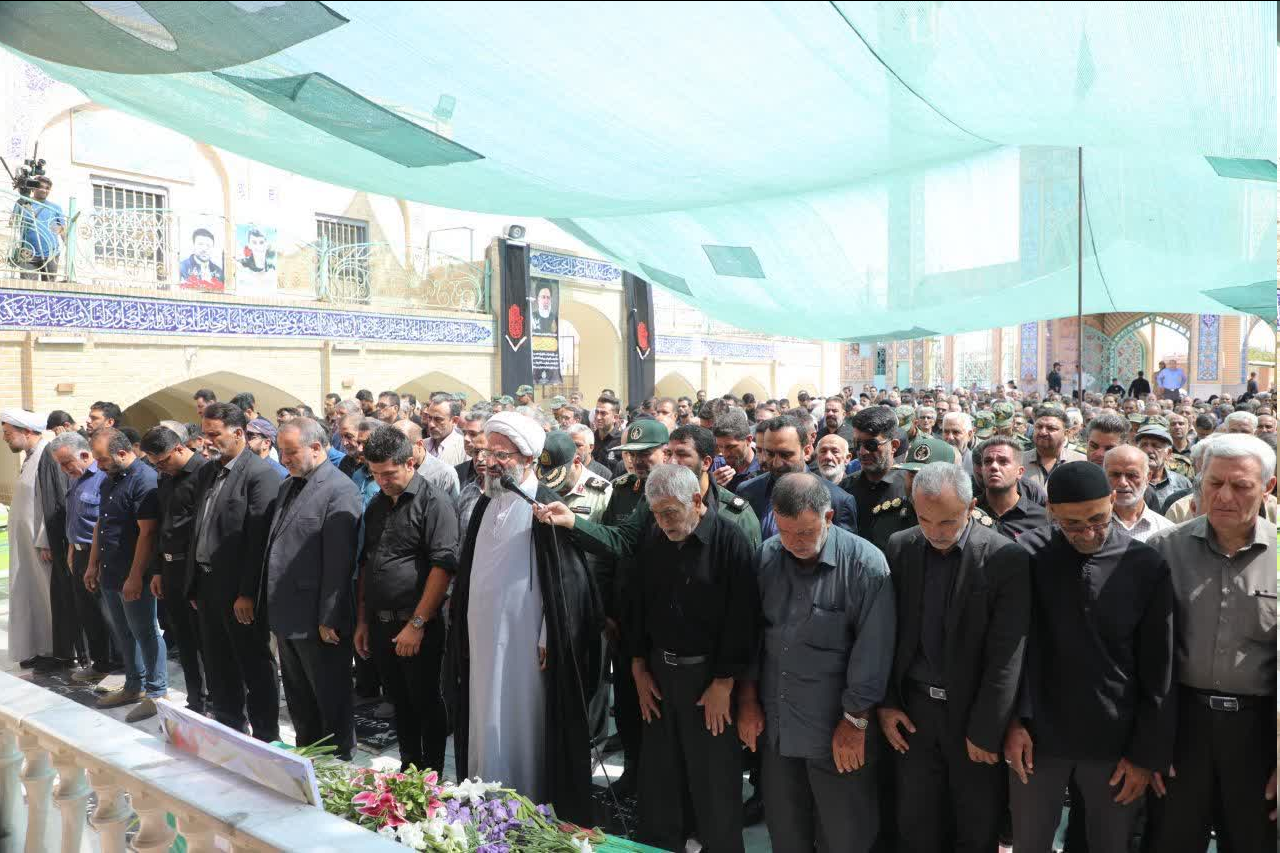مراسم تشییع و تدفین پیکر شهید والامقام سردار «ناصر طحانی» برگزار شد + عکس
