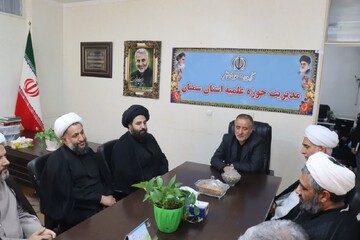 حوزه علمیه همواره پای کار اصل نظام و انقلاب است/استاندار:مصوبات دور دوم سفر شهید رئیسی به سمنان در حال پیگیری است