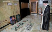 رہبر انقلاب اسلامی ایرانی وزیر خارجہ شہید حسین امیر عبد اللہیان کی قبر پر پہنچے