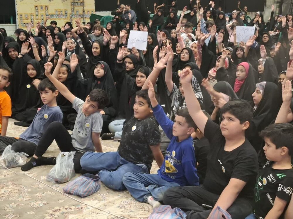 خانواده ها در کنار کلاس های تقویتی فرزندان خود را به کلاس قرآن بفرستند/ "مسجد" بهترین سنگر برای نوجوانان است