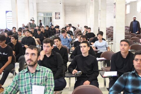 تصاویر/ آزمون ورودی طلاب جدید حوزه علمیه قزوین