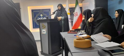 تصاویر/برگزاری مناظرات دوره بانوی مجاهد در اراک