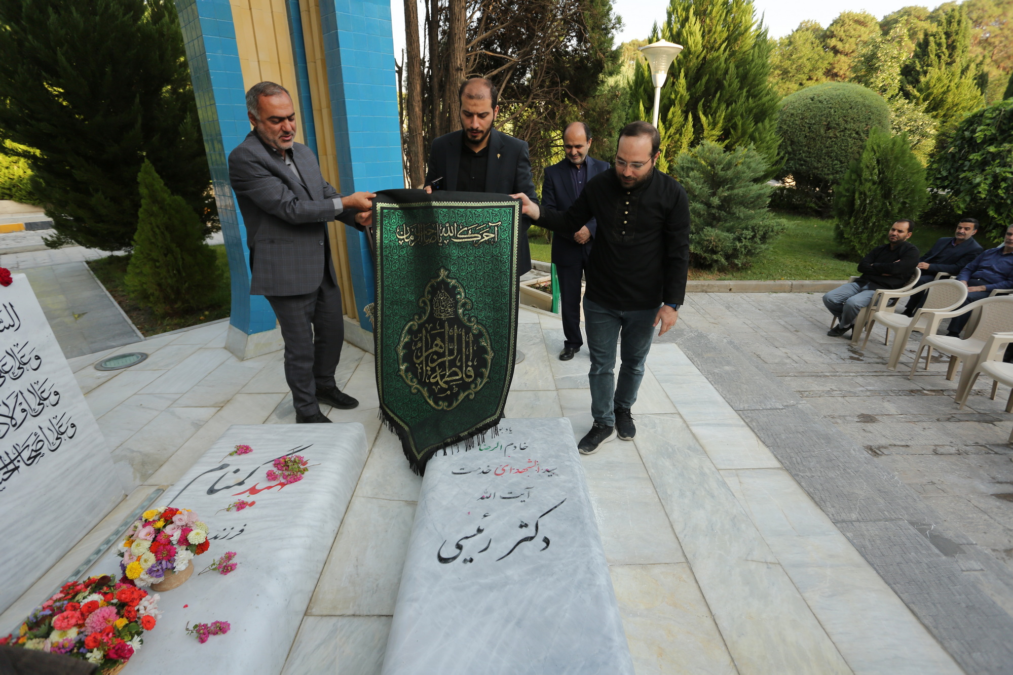 تصاویر/ مراسم رونمایی از سنگ یادبود شهید جمهور در اصفهان‎