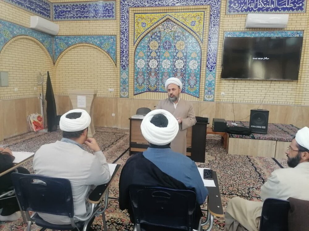 برگزاری اولین دوره تربیت مدرس مهارتهای پژوهشی در کرمان+ عکس