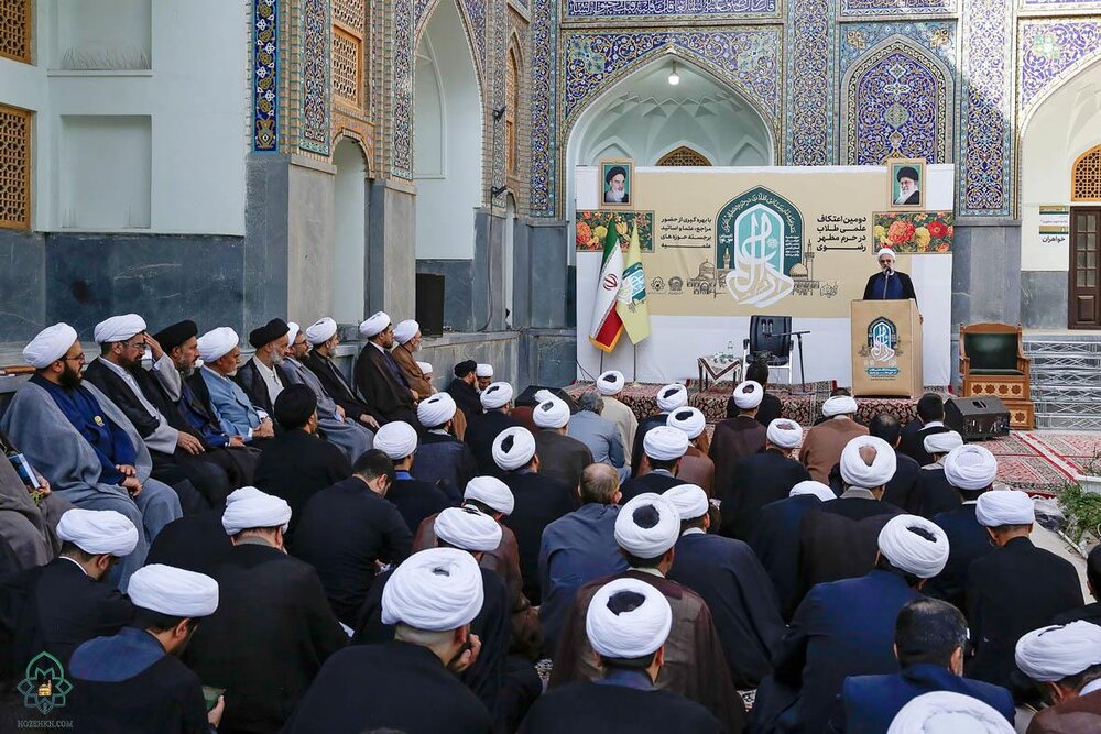 مدرسه دارالعلم بستری موثر برای تحقق تمدن سازی اسلامی و شبکه سازی علمی است