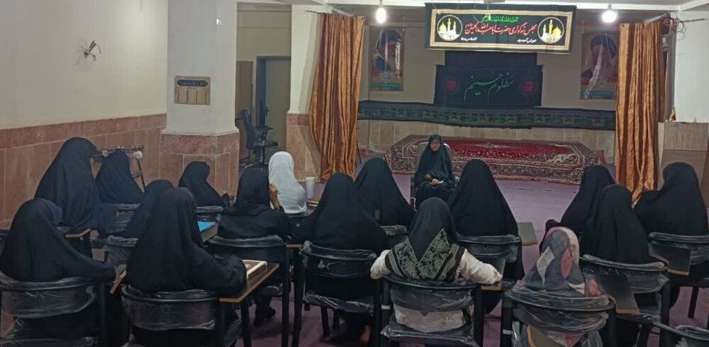 طرح دخترانه تسنیم در مدرسه علمیه خواهران حضرت زینب(س) میناب برگزار شد+ تصاویر