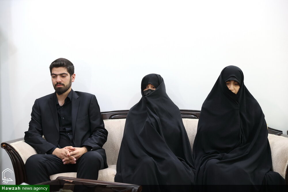 دیدار پزشکیان با خانواده شهید آل هاشم + تصاویر