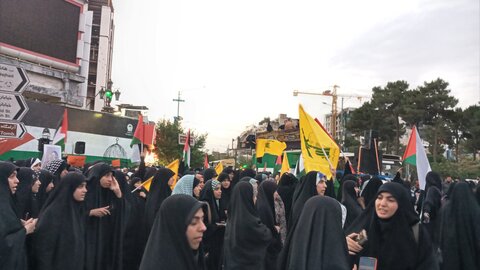 تصاویر//راهپیمایی دانشجویی و مردمی در اعتراض به اقدامات رژیم صهیونیستی درمشهد