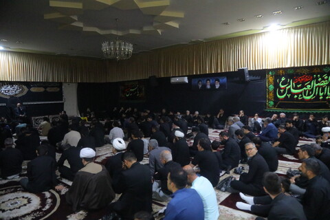 تصاویر / مراسم عزاداری سالار شهیدان در بیت مرحوم ایت الله هاشمی شاهرودی