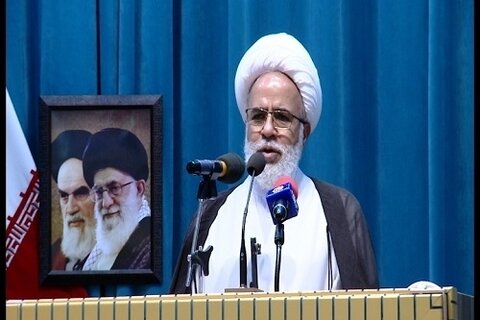 حجت الاسلام والمسلمین غفوری، در خطبۀ های نماز جمعه کرمانشاه