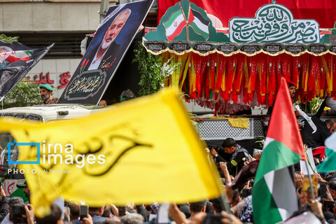 photos/La cérémonie funéraire du martyr Ismail Haniyeh à Téhéran