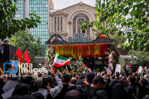 photos/La cérémonie funéraire du martyr Ismail Haniyeh à Téhéran