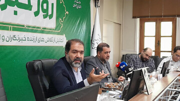 دانش، تجربه، سرعت و دقت از جمله مؤلفه‌های اساسی خبرنگاران است