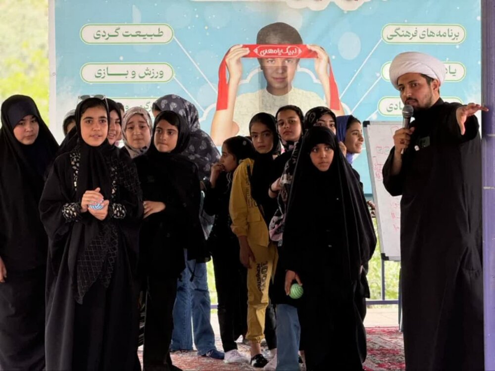حضور بیش از ۸۰۰ دختر از اعضای کانون‌ها و مراکز فرهنگی شهرستان کاشان در «اردوبهشت»