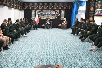 تصاویر/ دیدار گروه مهندسی نیروی زمینی سپاه با نماینده ولی فقیه در آذربایجان غربی
