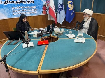 تصاویر/ بازدید امام جمعه بوشهر از صدا و سیمای مرکز بوشهر