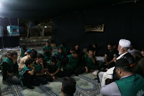 تصاویر/بازدید آیت الله دری نجف آبادی از موکب ارکان الهدی در شهر جدید امیر کبیر