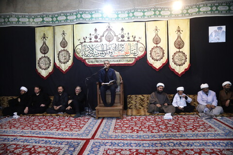 تصاویر / مراسم عزاداری دهه اول ماه صفر در بیت مرحوم آیت الله شاه آبادی