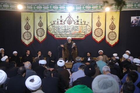 تصاویر / مراسم عزاداری دهه اول ماه صفر در بیت مرحوم آیت الله شاه آبادی