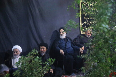 تصاویر / مراسم عزاداری دهه اول ماه صفر در بیت مرحوم آیت الله شاه آبادی