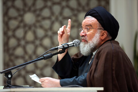 تصاویر/ همایش قدم های آسمانی