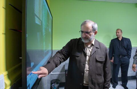 تصاویر/بازدید معاون دانش و پژوهش سپاه از مجتمع ماهور در اراک