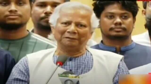 সংবাদ সম্মেলনে ড. মুহাম্মদ ইউনূস
