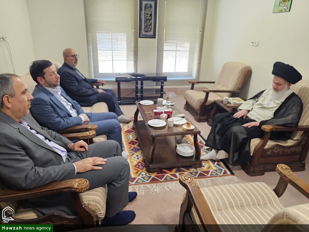 تصاویر/ دیدار برخی مسئولان بوشهر با آیت‌الله حسینی بوشهری