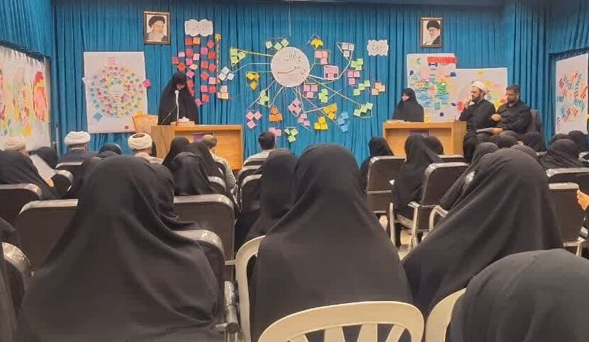 ارزیابی فعالیت گروه‌های شرکت‌کننده در رویداد «آینده پژوهی مدیران جامعة الزهرا سلام‌الله‌علیها»