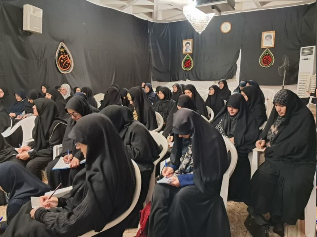 کارگاه مکالمه عربی ویژه اربعین در حرم مطهر کریمه اهلبیت (س) برگزار شد