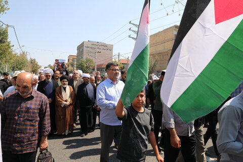 photos/La marche du peuple d'Ourmia, en soutien au peuple opprimé de Gaza