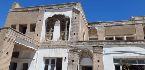 تصاویر/آغاز مرمت بنای تاریخی میرزا حسن آشتیانی در شهرستان آشتیان