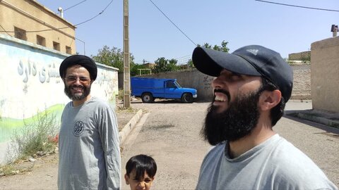 تصاویر/ گزارش تصویری روز دوم اردوی جهادی حوزه علمیه استان قزوین در روستای حسین آباد