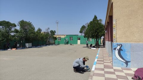 تصاویر/ گزارش تصویری روز دوم اردوی جهادی حوزه علمیه استان قزوین در روستای حسین آباد