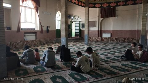 تصاویر/ گزارش تصویری روز دوم اردوی جهادی حوزه علمیه استان قزوین در روستای حسین آباد