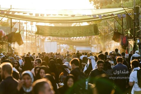 Photos/ La foule des pèlerins dans le sanctuaire   Al-Askari (AS) près d'Arba'in