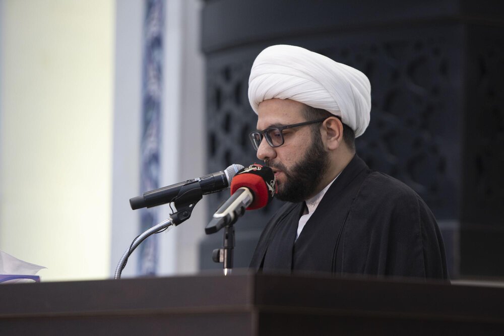 بانوانِ مبلّغِ عراقی سوالات شرعی زائرین را پاسخ می دهند