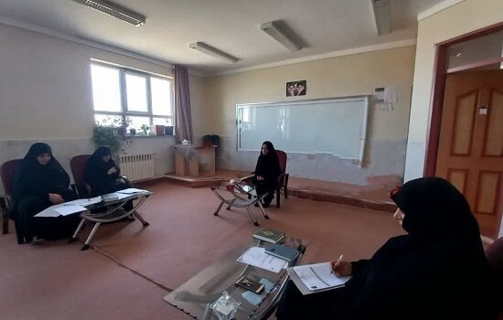 متقاضیان ورود به مدرسه علمیه خواهران مشکین شهر مصاحبه شدند