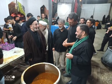 تصاویر/ بازدید نماینده ولی فقیه در لرستان از موکب مردمی امام خامنه ای