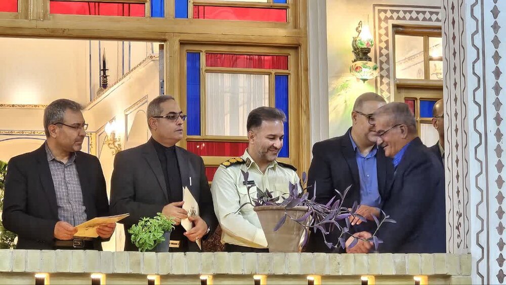 خبرنگاران مطالبهگر، شجاع و نترس باشند