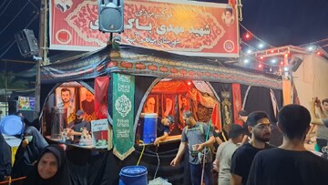 تصاویر/ فعالیت و خدمات رسانی به زوار توسط موکب شهید باکری