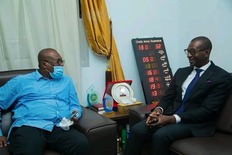 دیدار اولین سفیر مسلمان ساحل عاج در آلمان با رئیس مجلس اسلامی این کشور+ تصاویر